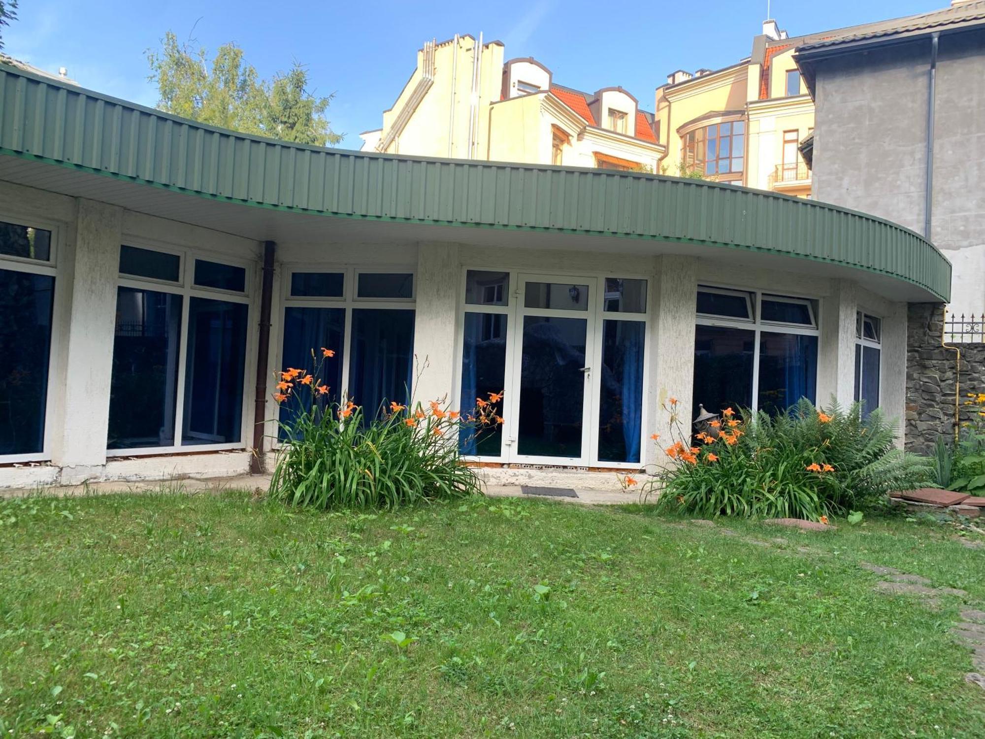 Gaudi Apartment In Lemberg Exterior foto